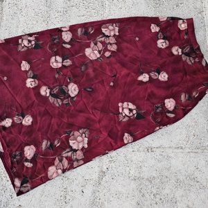 Studio C Women Skirt Red Flower Print Long Skirt Size 6